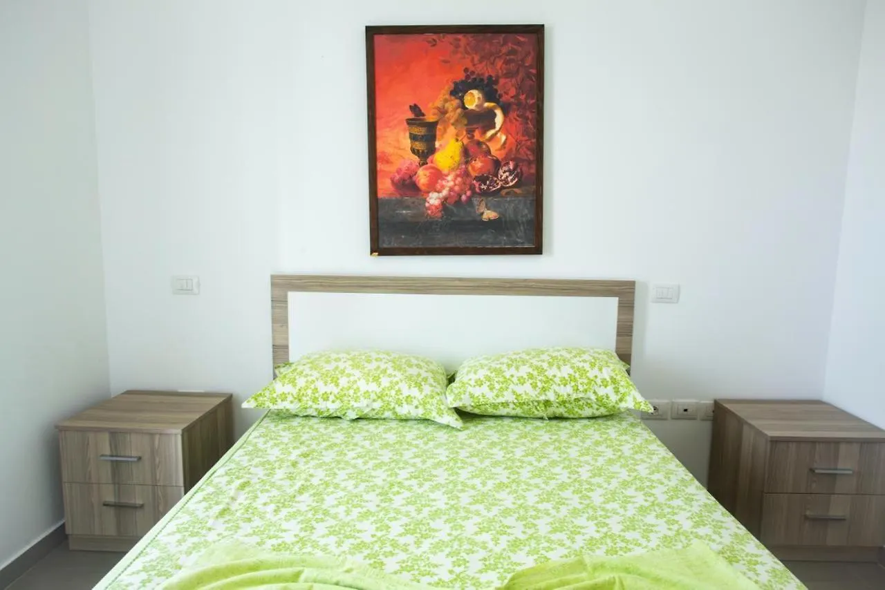 Hotel Jaho Kavaje 0*,